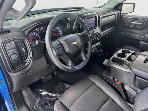 Used 2023 Chevrolet Silverado 1500 Custom w/ LPO, Dark Essentials Package RWD image 9