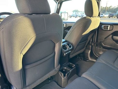 Certified 2021 Jeep Wrangler Unlimited Sport image 29
