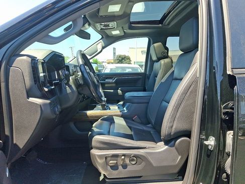 Certified 2023 Chevrolet Silverado 1500 LT Trail Boss w/ LT Trail Boss Premium Package AWD/4WD image 14