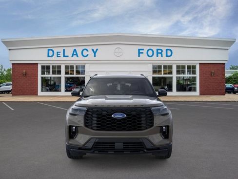 New 2026 Ford Explorer ST-Line AWD/4WD image 7