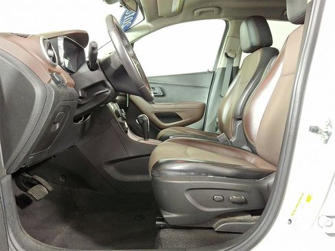 Used 2015 Chevrolet Trax LT w/ LT Plus Package image 18