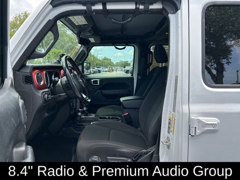 Used 2020 Jeep Gladiator Rubicon image 9