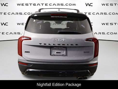 Used 2022 Kia Telluride SX w/ Nightfall Edition Package AWD/4WD image 4