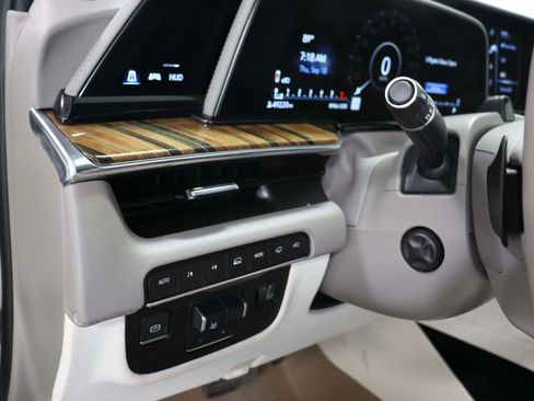 Certified 2023 Cadillac Escalade Premium Luxury Platinum image 14