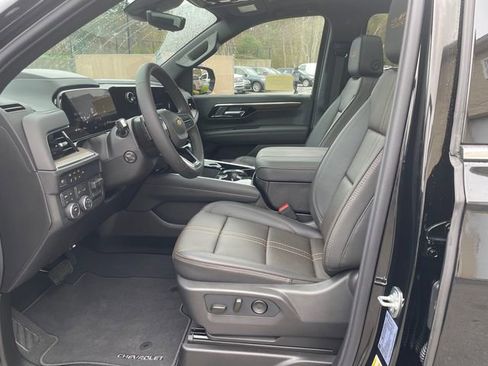 Certified 2026 Chevrolet Suburban High Country w/ Sun And Tow Package AWD/4WD image 40