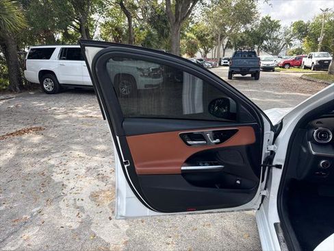 Used 2023 Mercedes-Benz C 300 Sedan w/ Exclusive Trim Package image 22