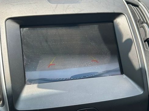 Used 2017 Ford Edge SEL w/ Equipment Group 201A FWD image 31