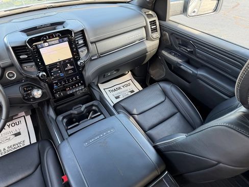 Used 2024 RAM 1500 Limited AWD/4WD image 16