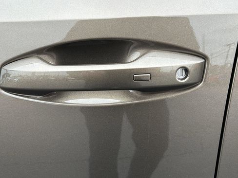 New 2026 Nissan Kicks SV w/ SV Premium Package image 11