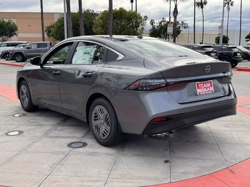 New 2026 Nissan Sentra S image 5