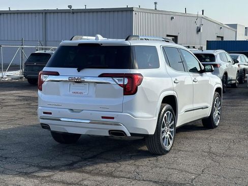 Used 2023 GMC Acadia Denali w/ Denali Ultimate Package image 3
