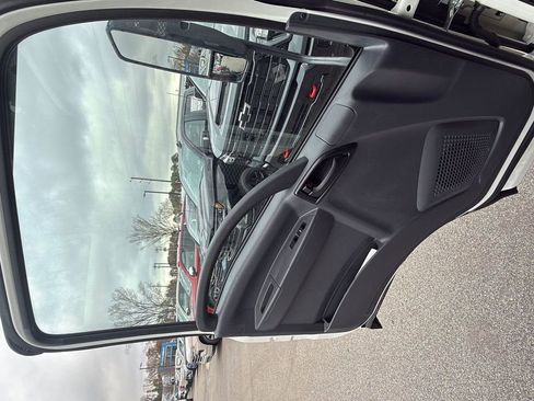 New 2025 Chevrolet Low Cab Forward Base image 17