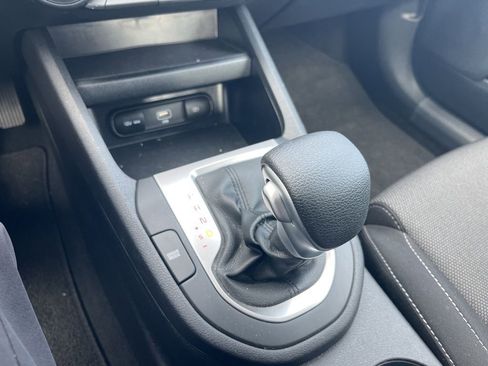 Certified 2024 Kia Forte LXS image 23