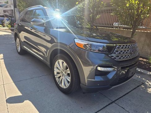 Used 2020 Ford Explorer Limited w/ Class III Trailer Tow Package AWD/4WD image 3