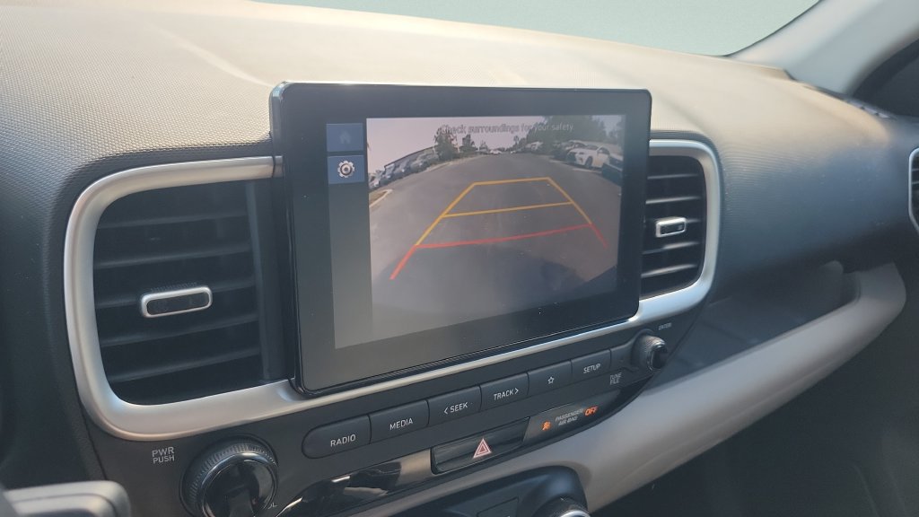 Certified 2023 Hyundai Venue SEL FWD image 18