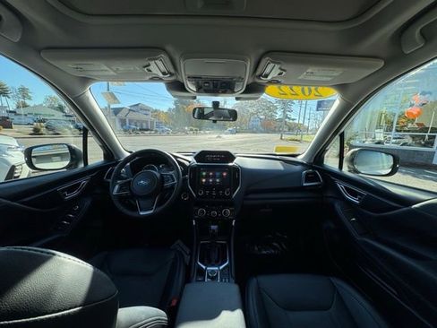 Used 2022 Subaru Forester Touring image 15