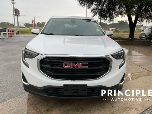 Used 2021 GMC Terrain SLE FWD image 3