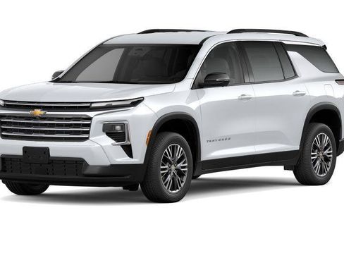 New 2027 Chevrolet Traverse LT AWD/4WD image 2