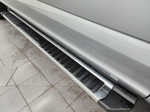 Used 2022 Ford F250 Lariat w/ Chrome Package image 23