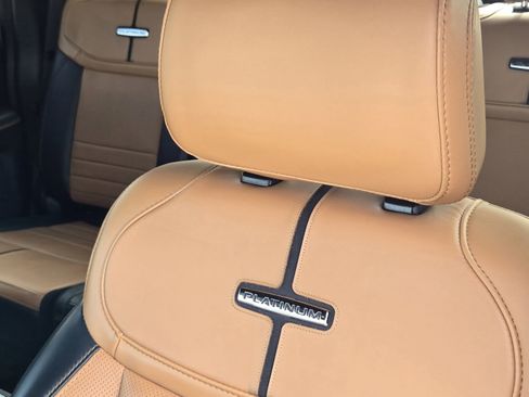 Used 2024 Ford F350 Platinum w/ FX4 Off-Road Package image 17