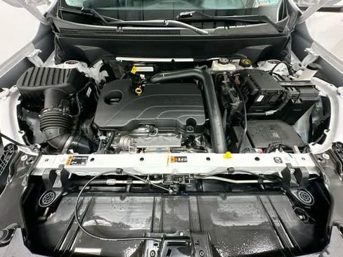 Used 2024 GMC Terrain SLT w/ LPO, Floor Liner Package AWD/4WD image 25