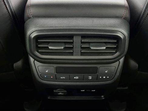 Certified 2024 Honda Ridgeline Black Edition image 26