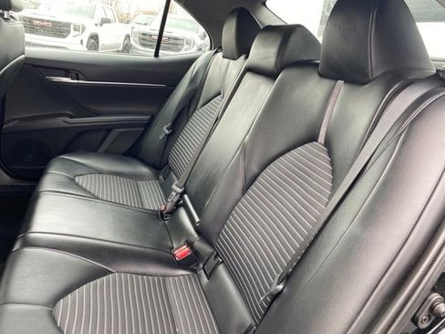 Used 2023 Toyota Camry SE FWD image 17