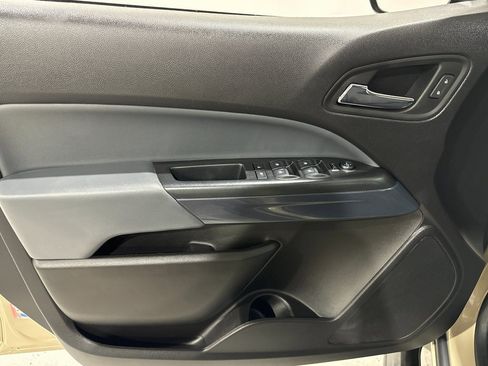 Used 2021 Chevrolet Colorado Z71 image 16