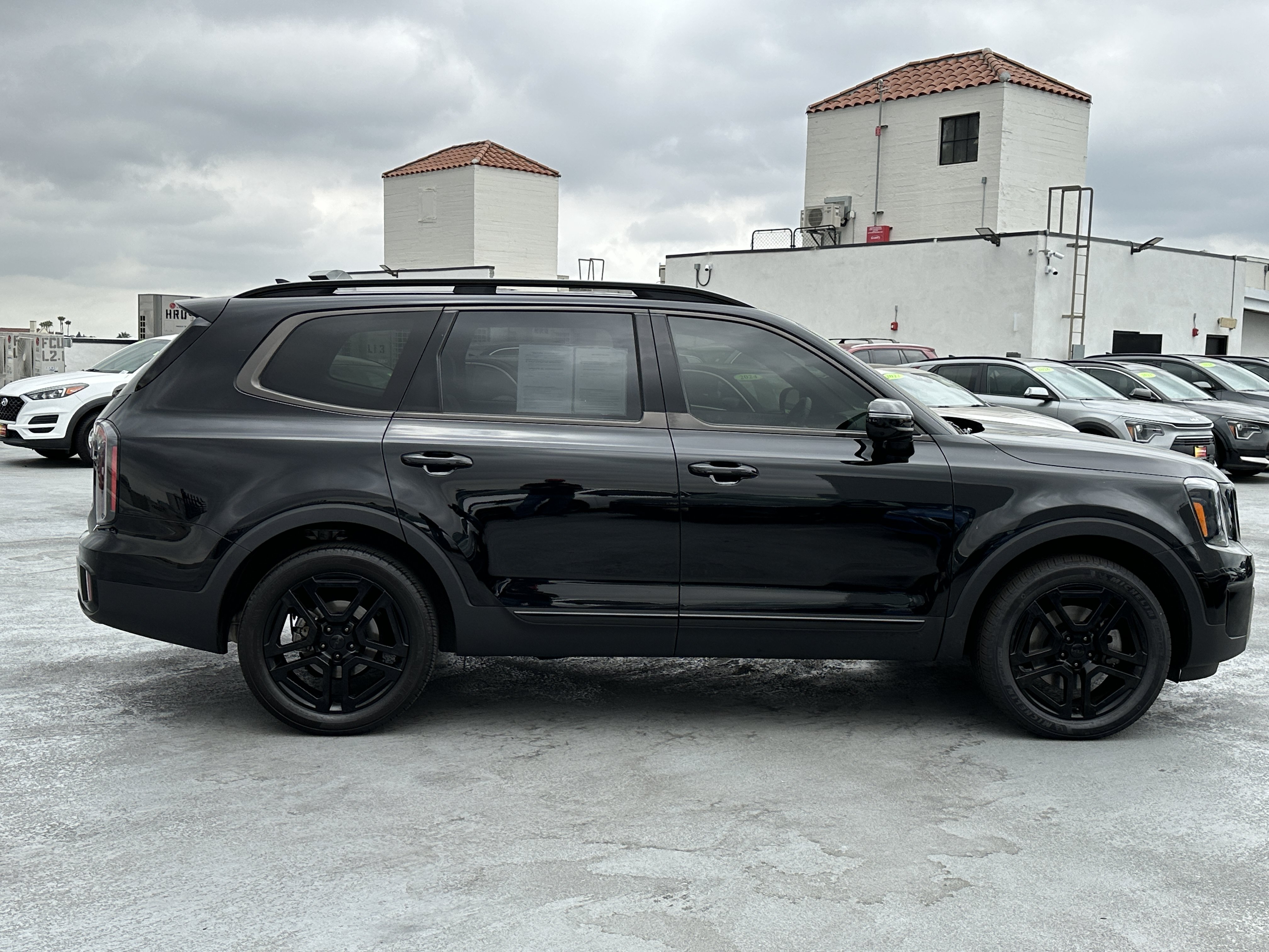 Used 2025 Kia Telluride SX Prestige X-Line AWD/4WD image 9