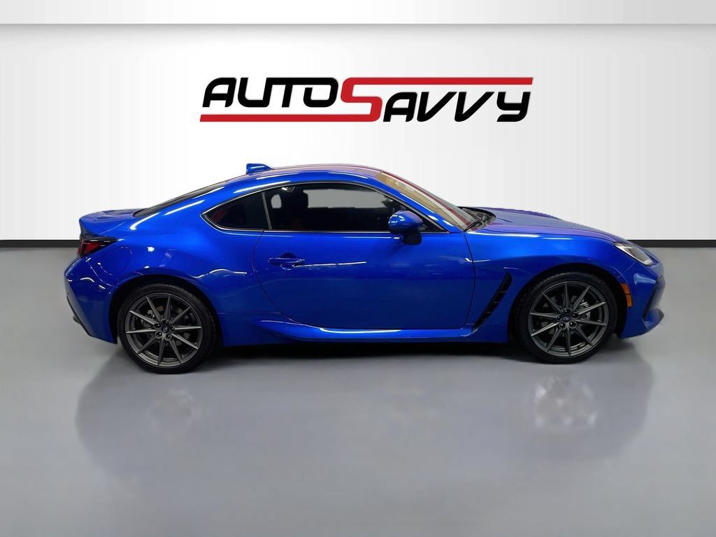 Used 2025 Subaru BRZ Limited RWD image 8