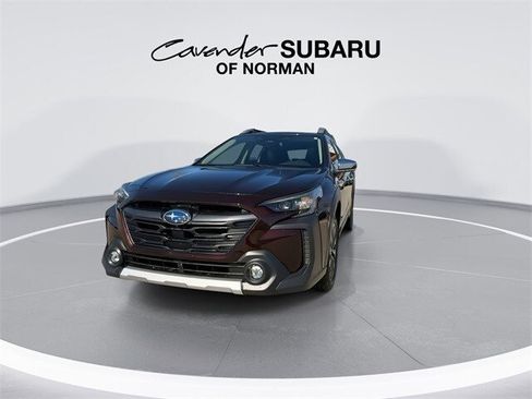 Used 2025 Subaru Outback Touring XT image 4