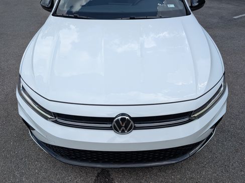 Used 2026 Volkswagen Jetta Sport FWD image 12