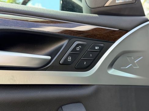 Used 2021 BMW X3 xDrive30i w/ Premium Package image 14