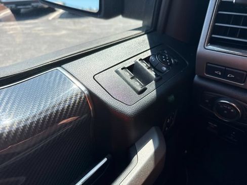 Used 2019 Ford F150 Raptor w/ Equipment Group 802A Luxury AWD/4WD image 31
