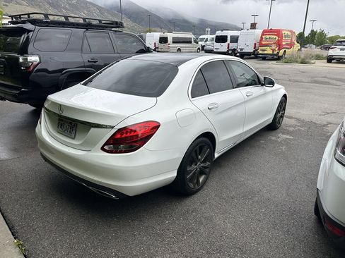 Used 2016 Mercedes-Benz C 300 4MATIC Sedan image 5