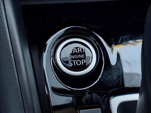 New 2025 Nissan Versa SV w/ Trunk Package image 18