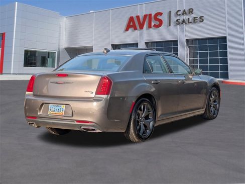 Used 2023 Chrysler 300 S image 6