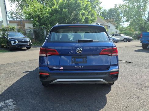 Used 2024 Volkswagen Taos S FWD image 4