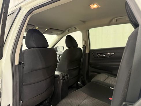 Used 2019 Nissan Rogue S w/ Special Edition Package image 36