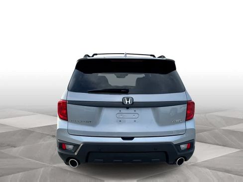 Used 2023 Honda Passport EX-L image 7