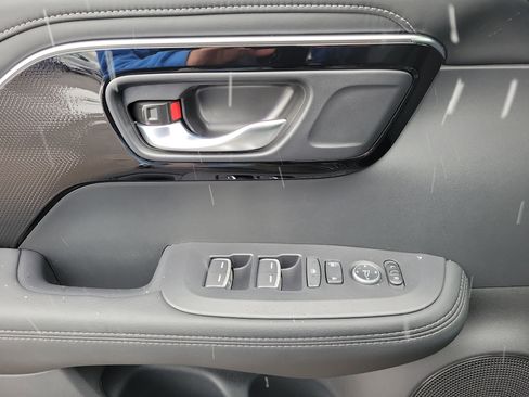 Certified 2025 Acura ADX FWD image 18