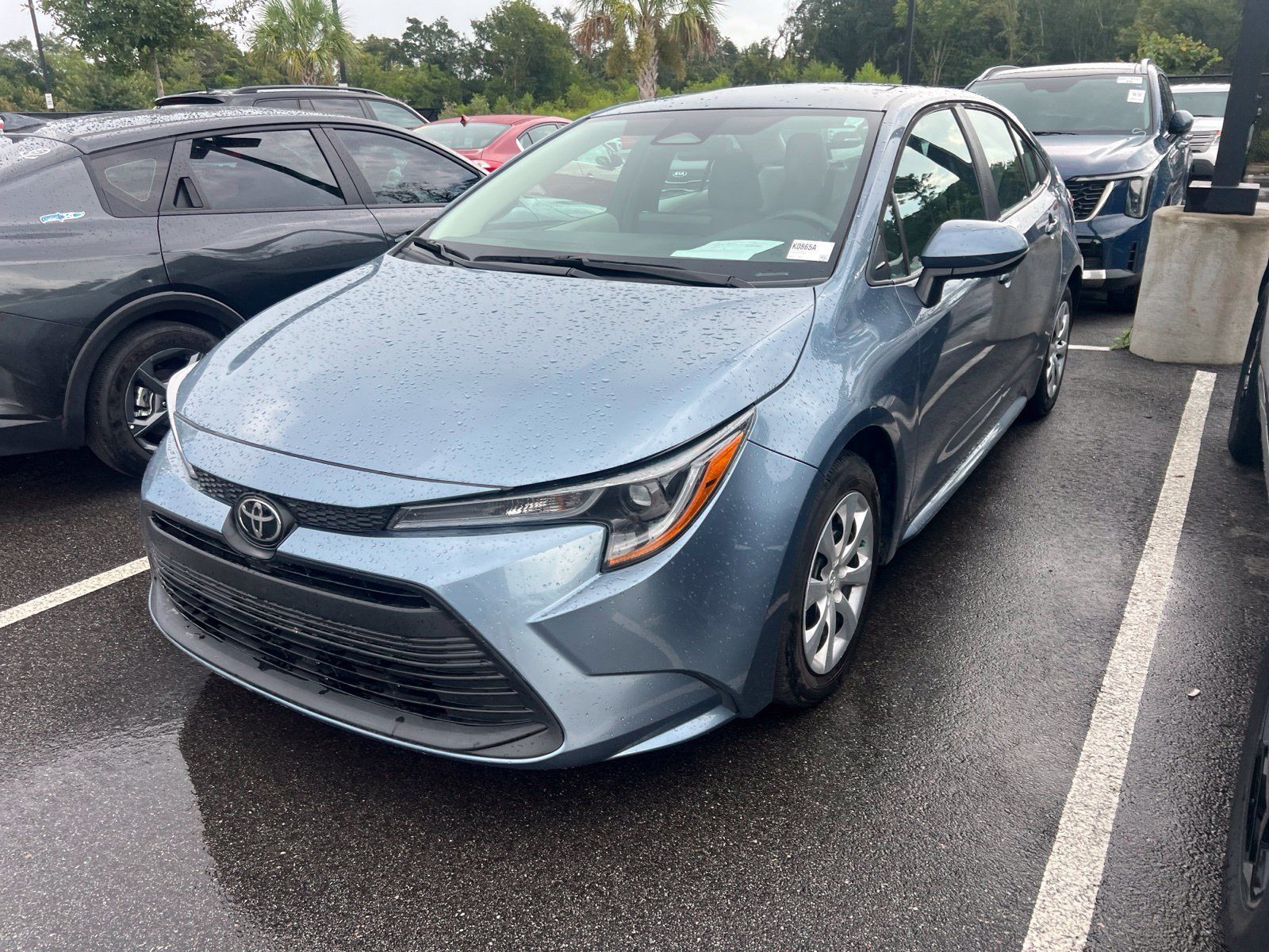 Used 2024 Toyota Corolla LE FWD image 3