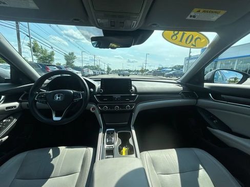 Used 2018 Honda Accord EX-L image 19