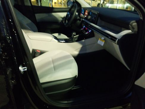 New 2026 Hyundai Tucson SEL FWD image 17