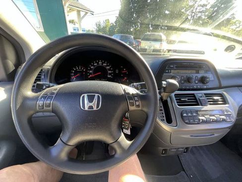 Used 2005 Honda Odyssey EX-L image 9