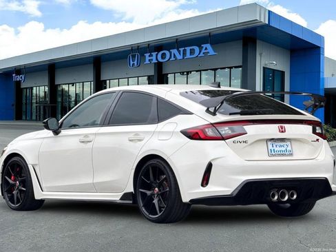Certified 2025 Honda Civic Type R image 10