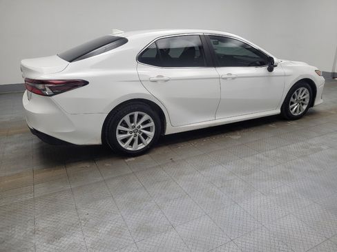 Used 2023 Toyota Camry LE image 10