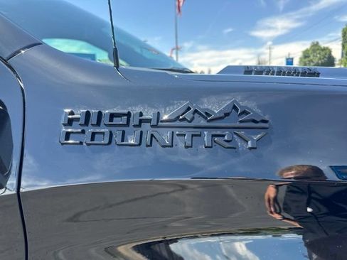 New 2026 Chevrolet Silverado 1500 High Country w/ High Country Premium Package AWD/4WD image 10