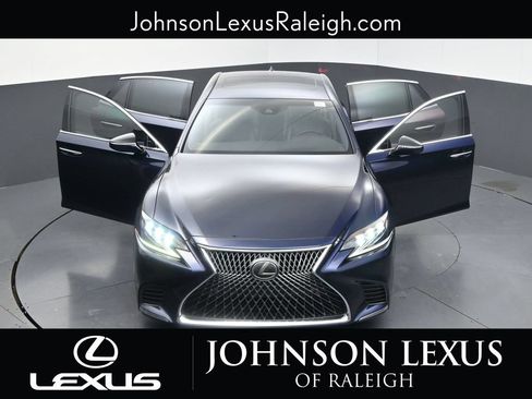 Used 2018 Lexus LS 500 AWD w/ Interior Upgrade Package image 34