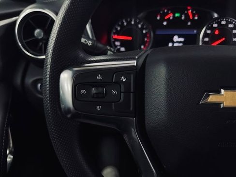 Used 2025 Chevrolet Blazer LT image 24